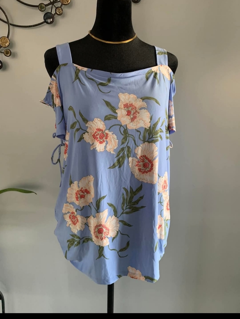 Floral Cold-Shoulder Women’s Top in Light Blue